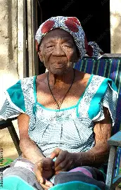 Lire la suite à propos de l’article Ma grand-mère, mémoire vivante des Soninkés